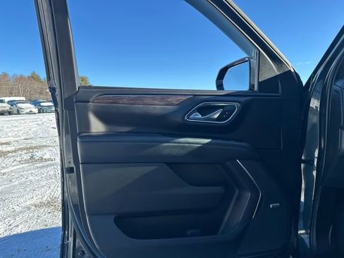 Used 2022 Chevrolet Tahoe Z71 w/ Luxury Package image 26