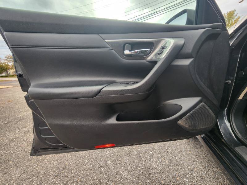 Used 2013 Nissan Altima 2.5 SL FWD image 27