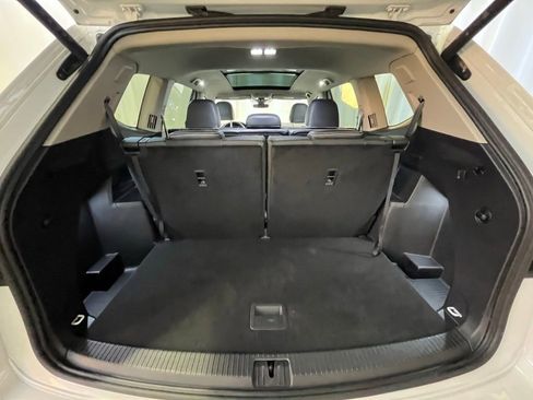 Used 2024 Volkswagen Atlas SEL Premium R-Line AWD/4WD image 29