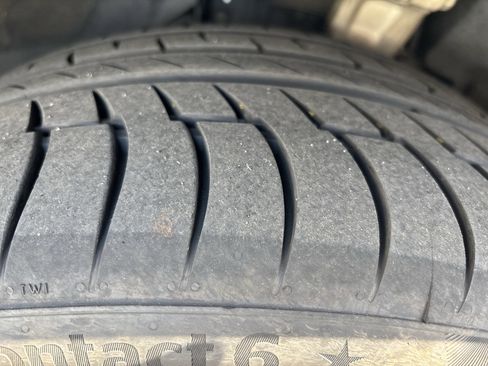 Used 2024 BMW X6 xDrive40i w/ Executive Package image 28