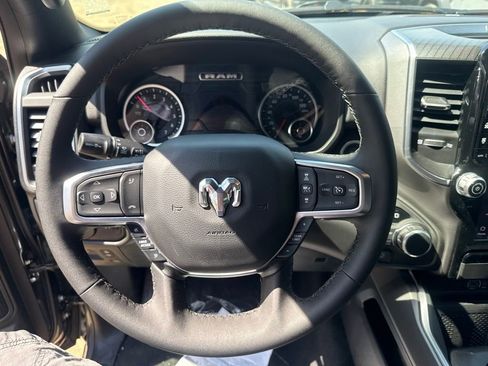 New 2026 RAM 1500 4x4 Crew Cab image 10