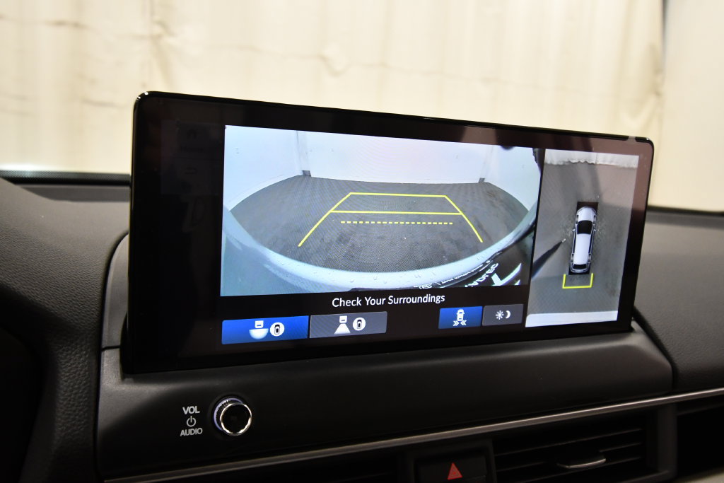 New 2026 Honda Pilot Touring image 19