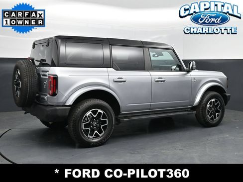Used 2024 Ford Bronco Outer Banks AWD/4WD image 8