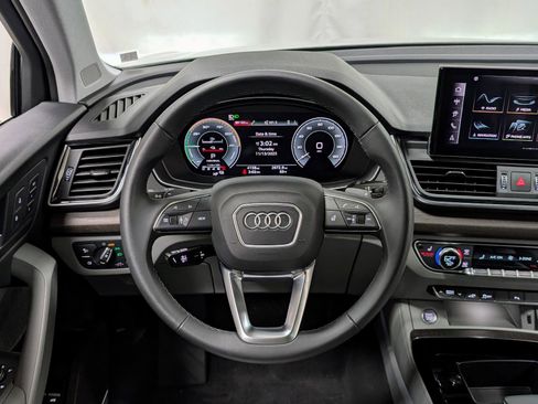 Used 2024 Audi Q5 e Premium Plus image 31
