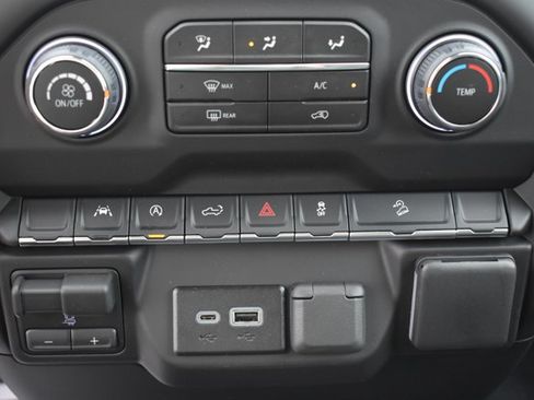 New 2026 Chevrolet Silverado 1500 W/T w/ WT Value Package AWD/4WD image 23