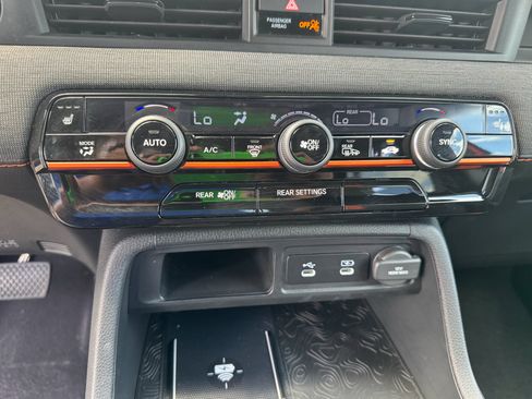 Certified 2026 Honda Passport TrailSport image 19