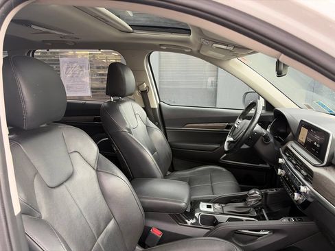 Used 2020 Kia Telluride EX AWD/4WD image 9