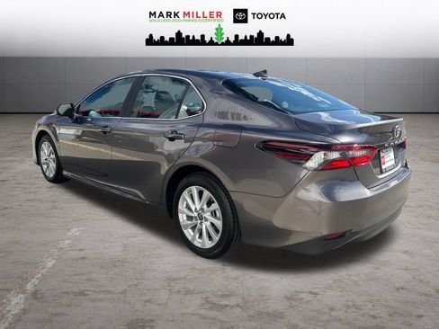 Used 2024 Toyota Camry LE AWD/4WD image 3