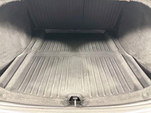 Used 2025 Tesla Model 3 Long Range RWD image 38
