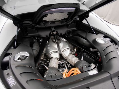 Certified 2024 Ferrari 296 GTB RWD image 36