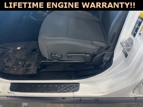 Used 2024 Jeep Gladiator Willys image 19