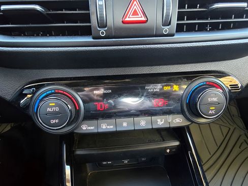 Used 2022 Kia Forte GT image 62