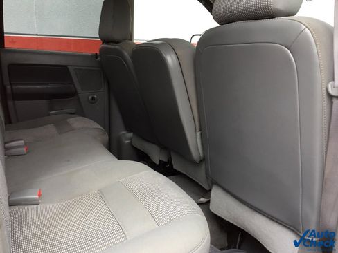 Used 2006 Dodge Ram 2500 Truck SLT image 22