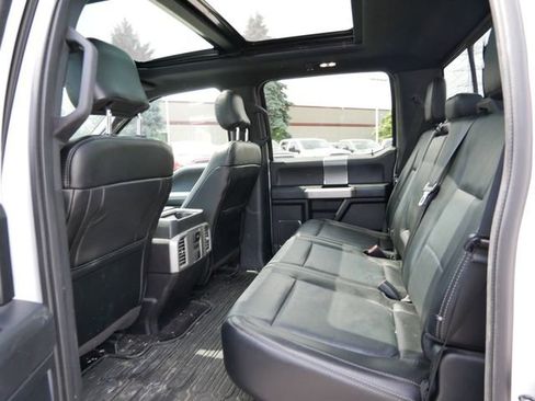 Used 2016 Ford F150 Lariat w/ Equipment Group 502A Luxury AWD/4WD image 17