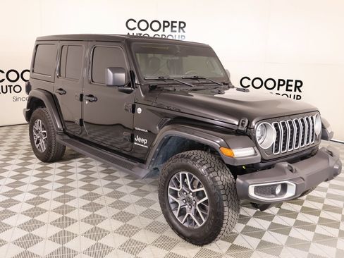 Used 2024 Jeep Wrangler Unlimited Sahara w/ Safety Group AWD/4WD image 1