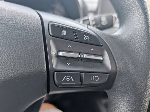 Used 2023 Hyundai Kona SEL FWD image 15