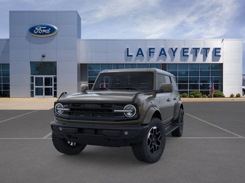 New 2025 Ford Bronco Outer Banks image 2