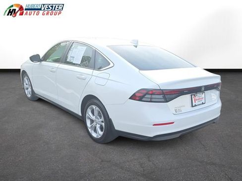 Used 2025 Honda Accord LX image 9