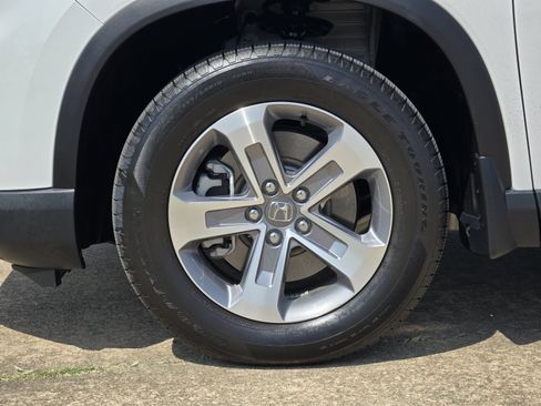 Used 2025 Honda Pilot EX-L image 14