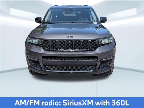 Used 2023 Jeep Grand Cherokee L Limited w/ Luxury Tech Group II RWD image 12
