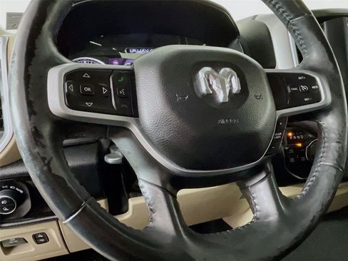 Used 2020 RAM 1500 Big Horn image 15