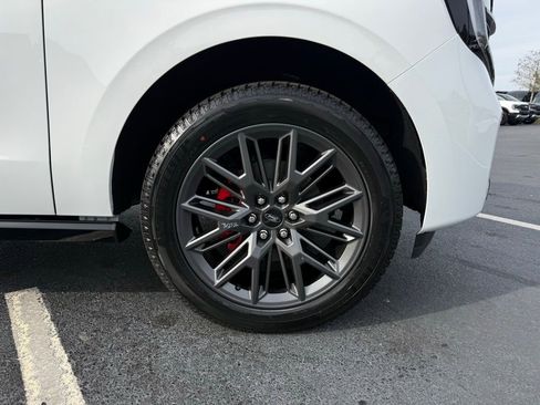 New 2025 Ford Expedition Max Platinum w/ Stealth Performance Package image 35