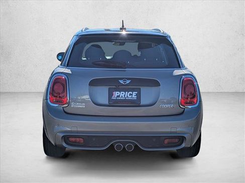 Used 2018 MINI Cooper S image 6