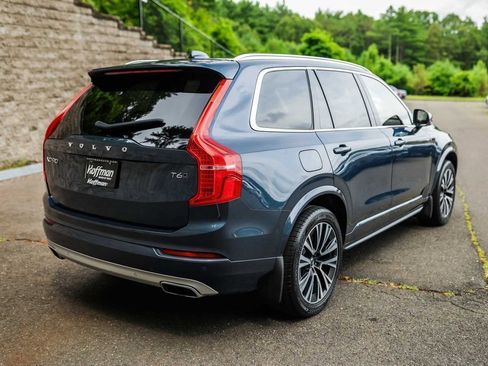 Used 2021 Volvo XC90 T6 Momentum w/ Protection Package image 4