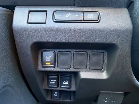 Used 2024 Nissan Frontier S w/ Technology Package image 14