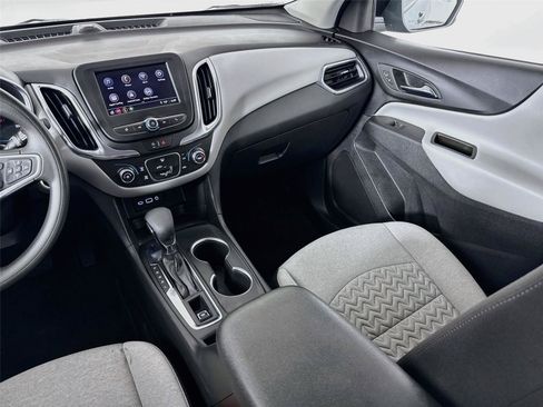 Used 2023 Chevrolet Equinox LS w/ LS Convenience Package AWD/4WD image 22