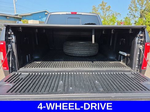 Used 2018 Ford F150 XLT w/ Equipment Group 302A Luxury AWD/4WD image 18