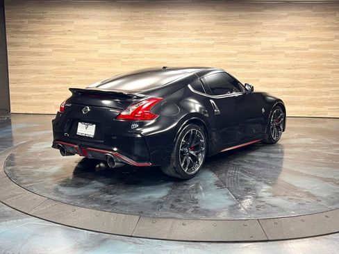 Used 2019 Nissan 370Z NISMO image 23