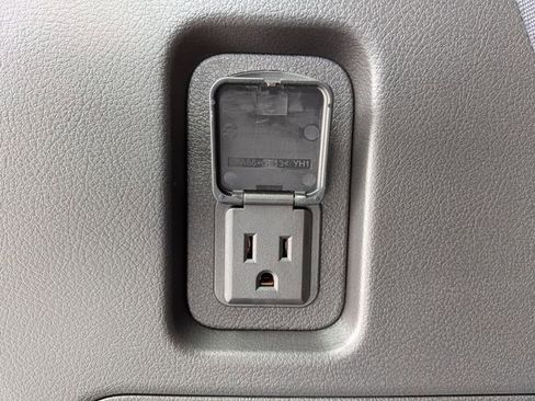 New 2025 Nissan Armada PRO-4X w/ Pro-4X Premium Package image 31