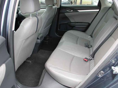 Used 2017 Honda Civic EX-L image 10