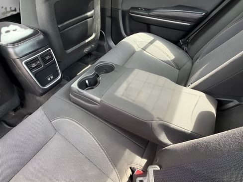 Used 2016 Dodge Charger SE w/ Popular Equipment Group RWD image 30