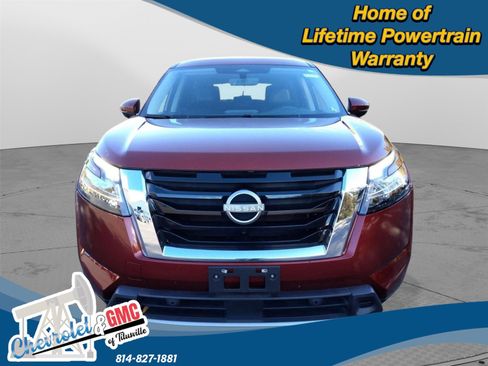 Used 2024 Nissan Pathfinder SL image 9