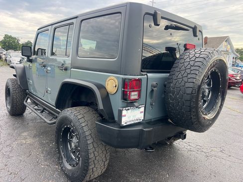 Used 2015 Jeep Wrangler Unlimited Sport w/ Power Convenience Group AWD/4WD image 5