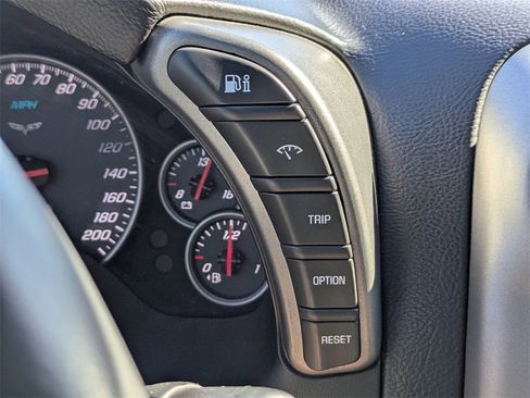 Used 2007 Chevrolet Corvette Convertible w/ Preferred Equipment Group image 23