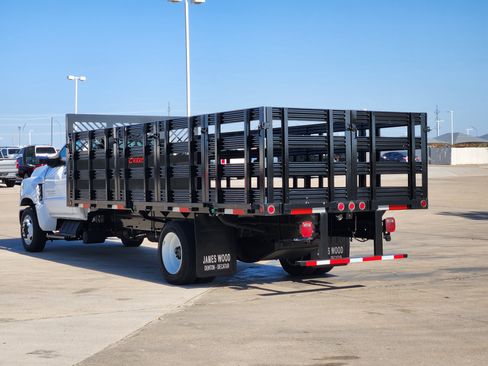 New 2024 Ford F150 image 3