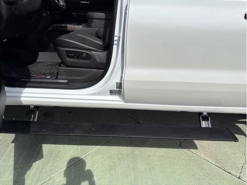 Used 2020 Chevrolet Silverado 1500 LT Trail Boss image 18