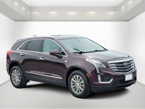 Used 2018 Cadillac XT5 Luxury w/ Driver Awareness Package FWD image 1