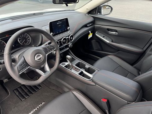 New 2025 Nissan Sentra SR w/ SR Premium Package image 16