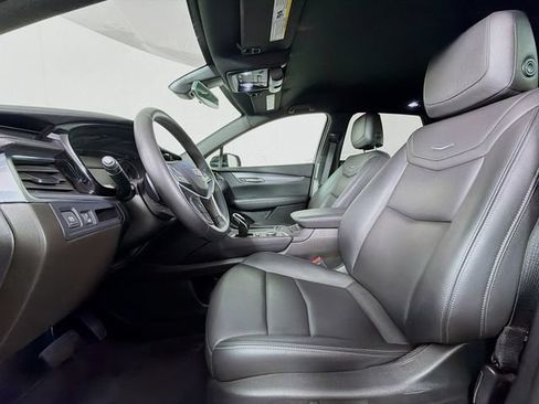 Used 2023 Cadillac XT5 Luxury AWD/4WD image 28