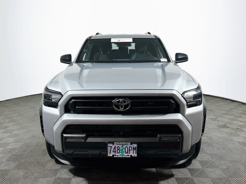 Certified 2025 Toyota 4Runner SR5 AWD/4WD image 2