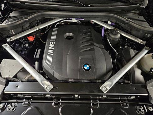 Used 2025 BMW X5 xDrive40i w/ M Sport Package image 23