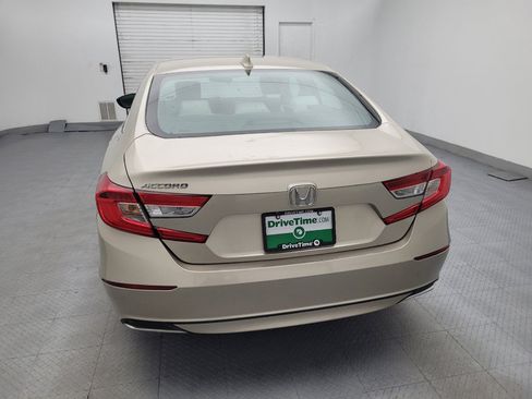 Used 2018 Honda Accord LX image 6