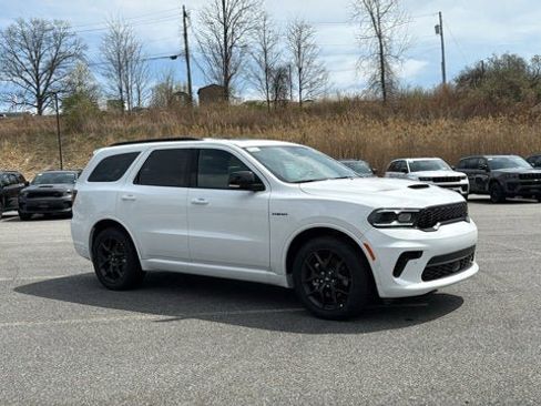 New 2026 Dodge Durango GT image 2