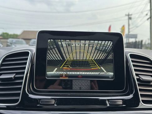 Used 2018 Mercedes-Benz GLE 350 image 56