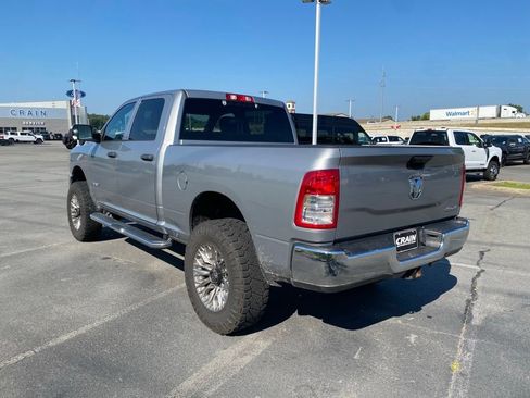 Used 2022 RAM 2500 Tradesman w/ Chrome Appearance Group AWD/4WD image 5