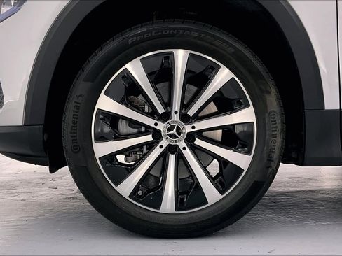 Used 2022 Mercedes-Benz GLB 250 image 8